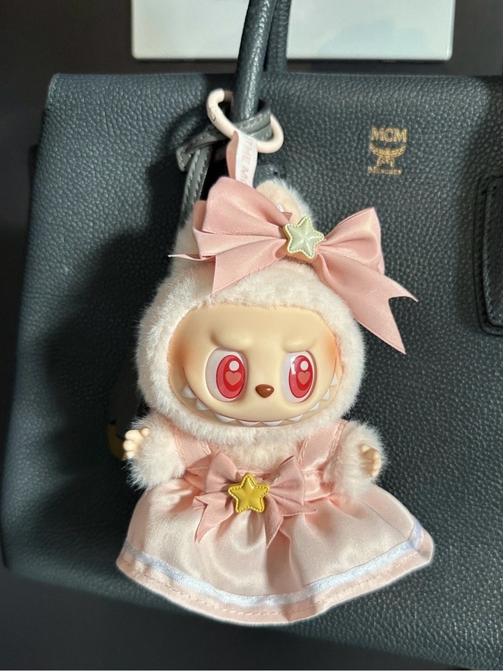 DADA Labubu Have a Seat Pink Plush pendant Bag Charm Keychain π π - Picture 2 of 4